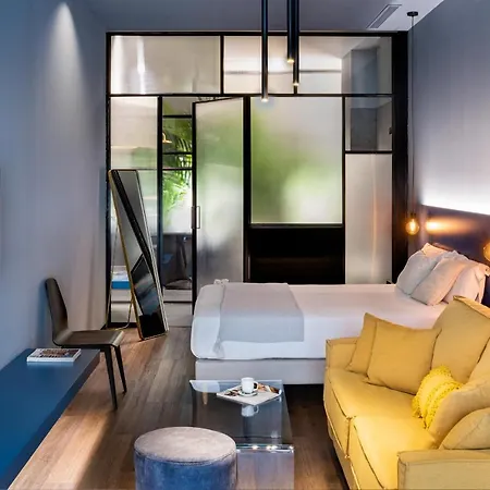 Muralla Sevilla Suites By Lola Exterior photo